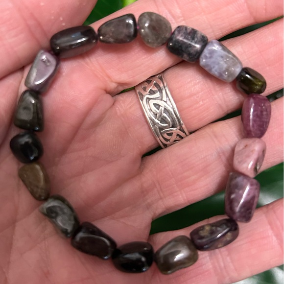 Hand Crafted Jewelry - Dainty unicorn stone tourmaline handmade beaded bracelet, 7.25"